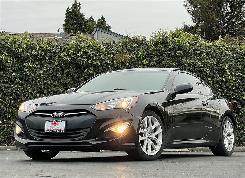 Hyundai Genesis Coupe