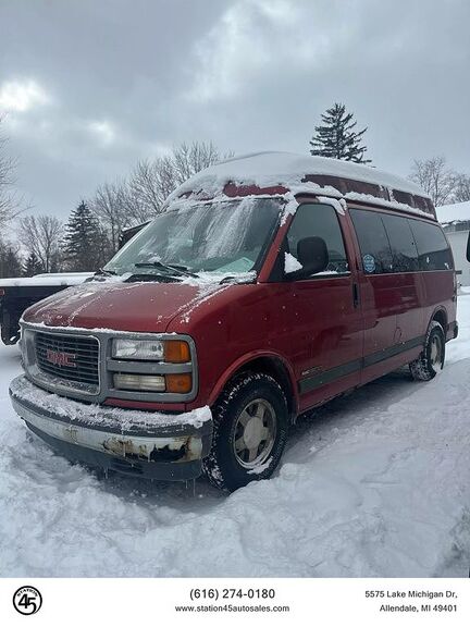GMC Savana