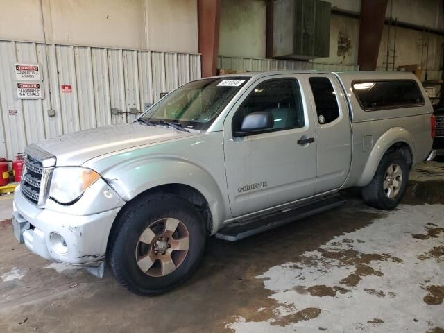 Suzuki Equator