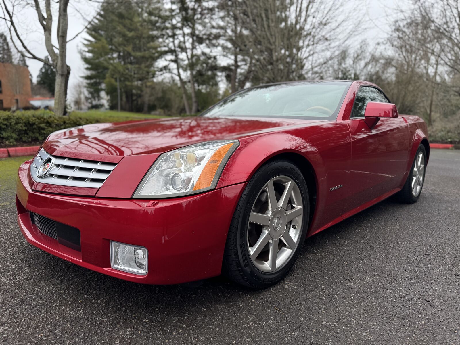 Cadillac XLR