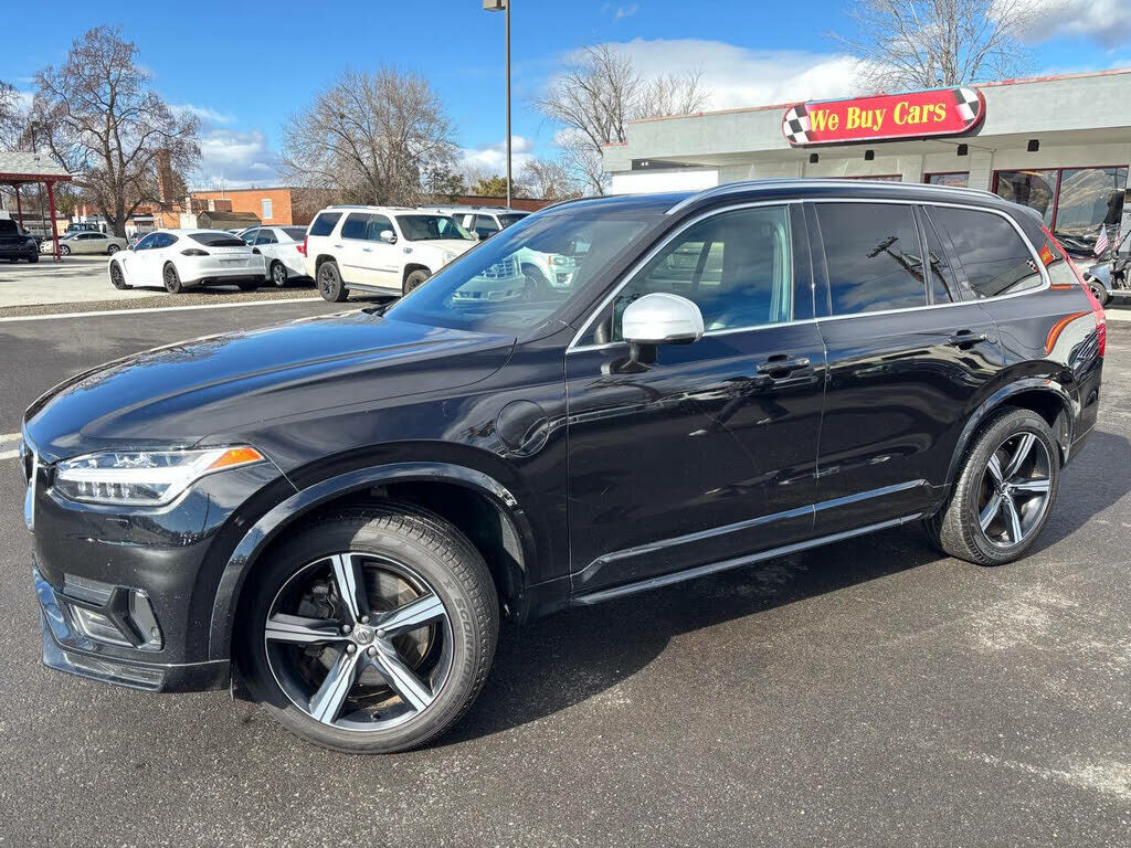 2018 VOLVO XC90
