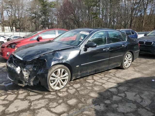 Infiniti M35