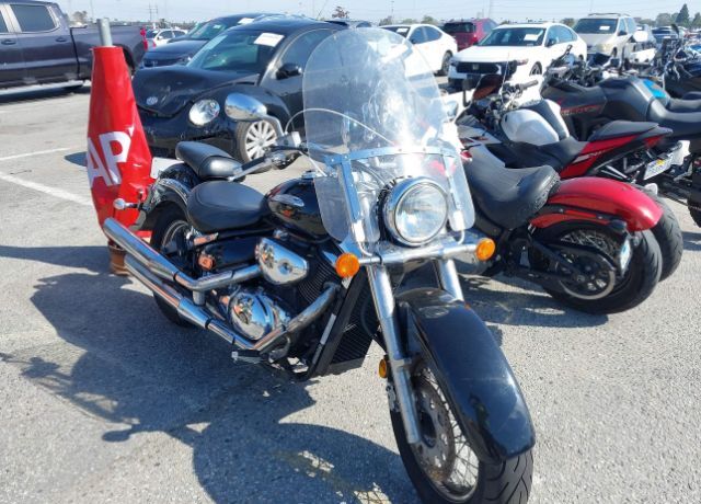 Suzuki VL800K