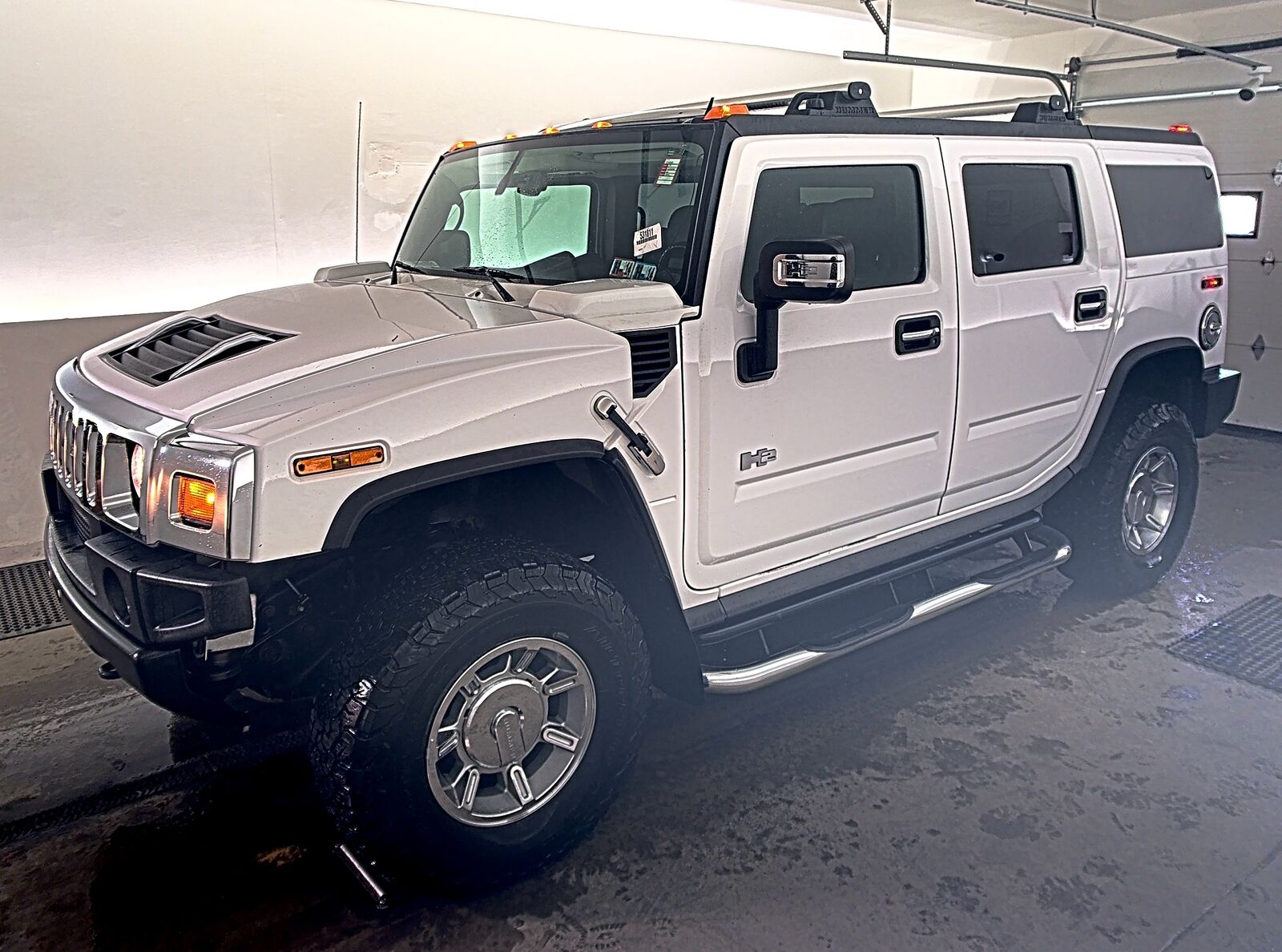 HUMMER H2