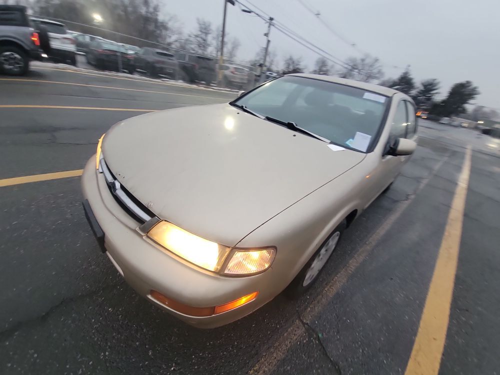 Nissan Maxima