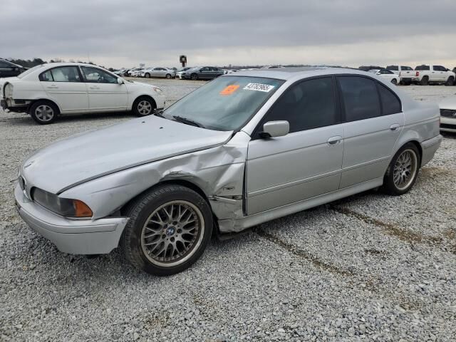 BMW 530i