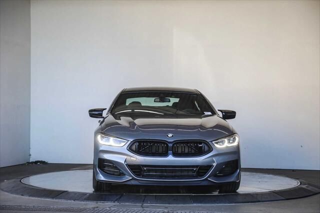 2025 BMW M850i
