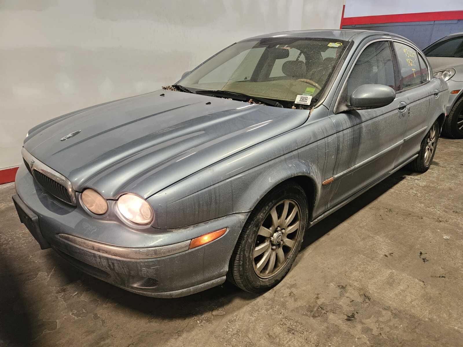 Jaguar X-Type