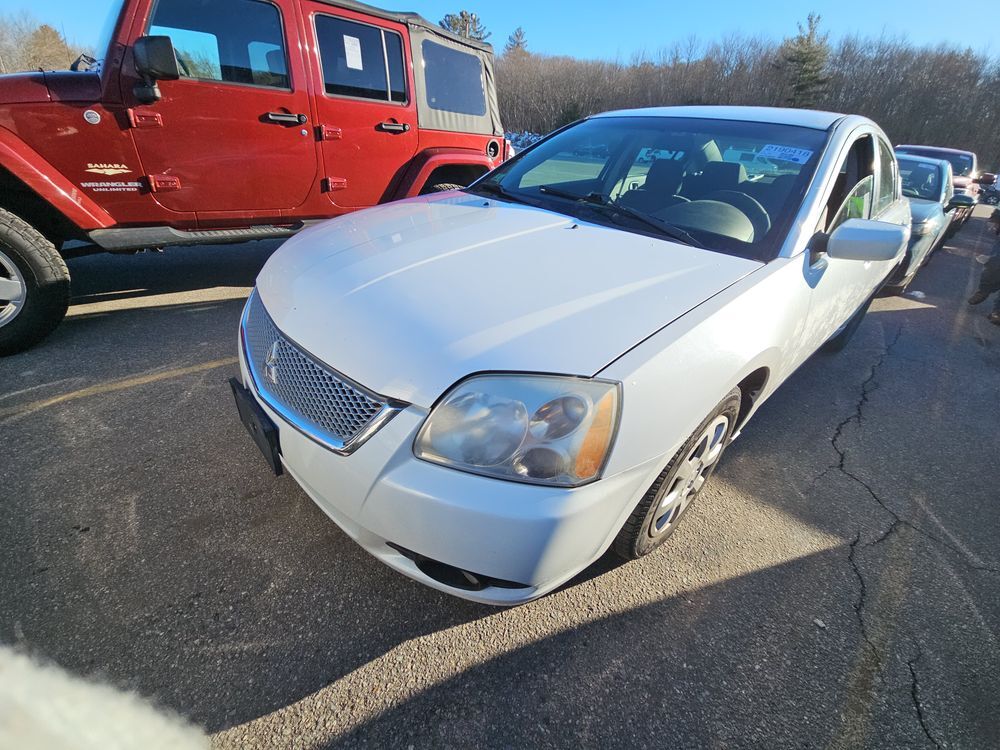 Mitsubishi Galant