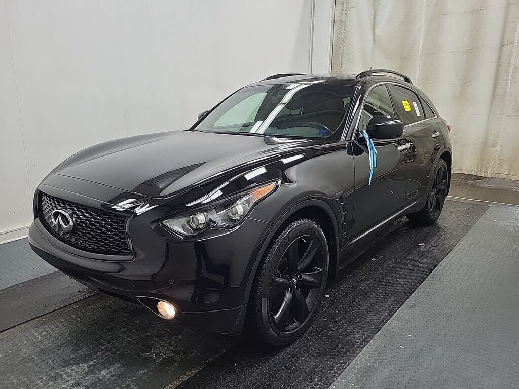 Infiniti QX70