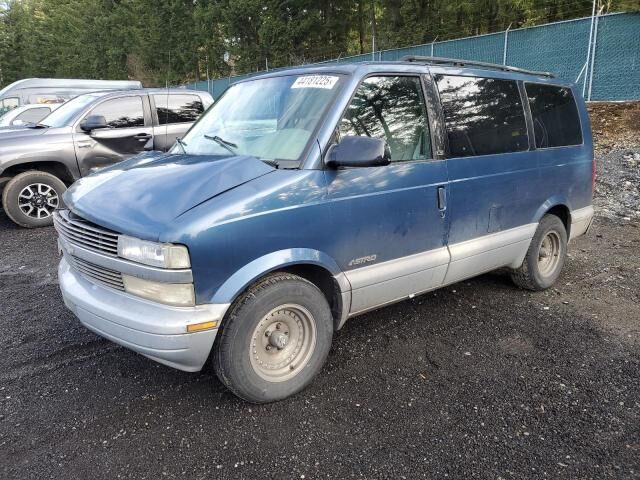 Chevrolet Astro Van