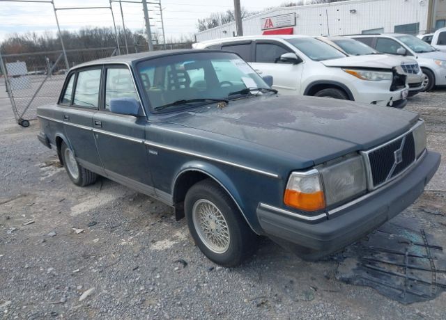 Volvo 240 Series