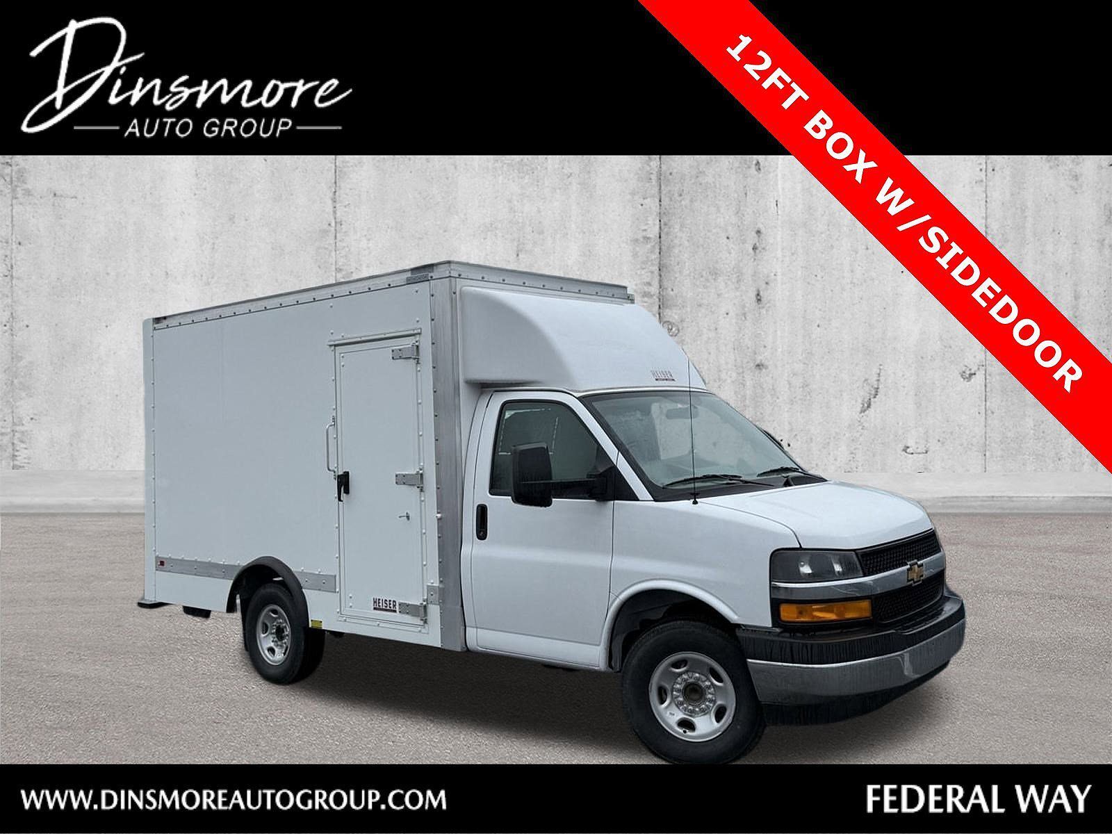 2024 CHEVROLET Express