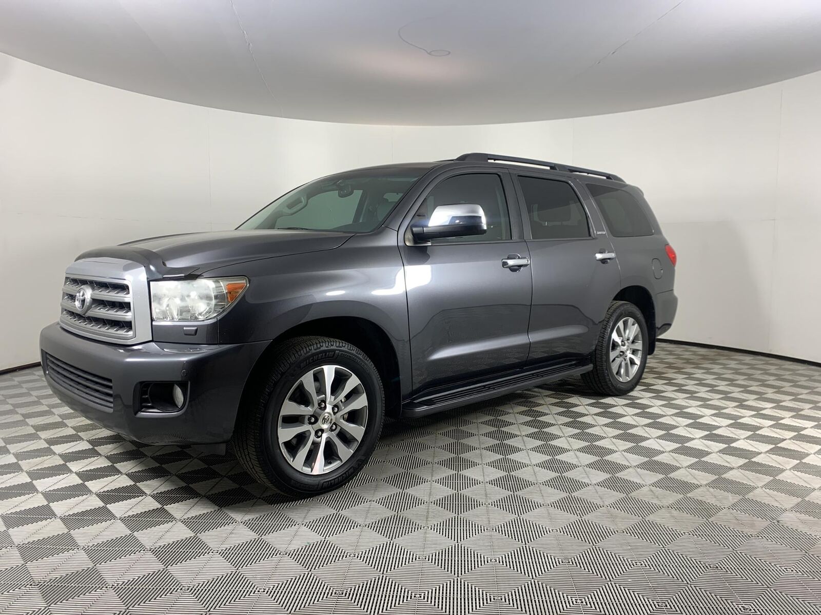 Toyota Sequoia