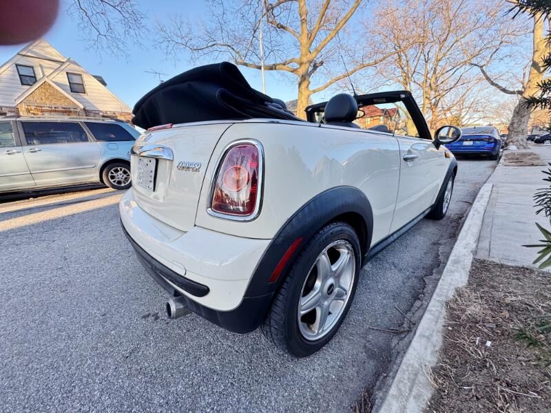 MINI Cooper Convertible