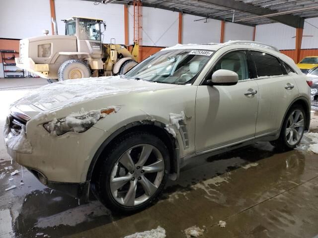 Infiniti QX70