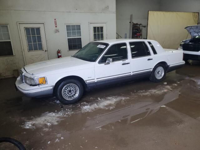 Lincoln Town Car