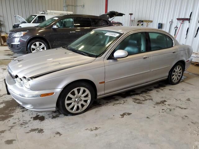 Jaguar X-Type