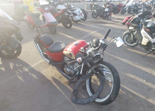 Honda VT600CD (SHADOW VLX DELUXE)