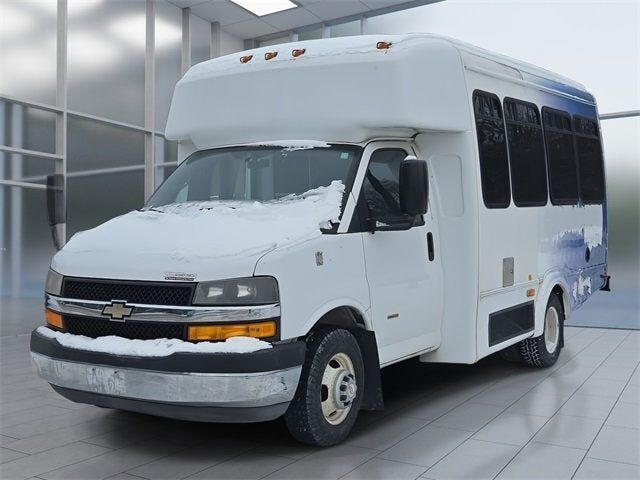 2013 CHEVROLET Express