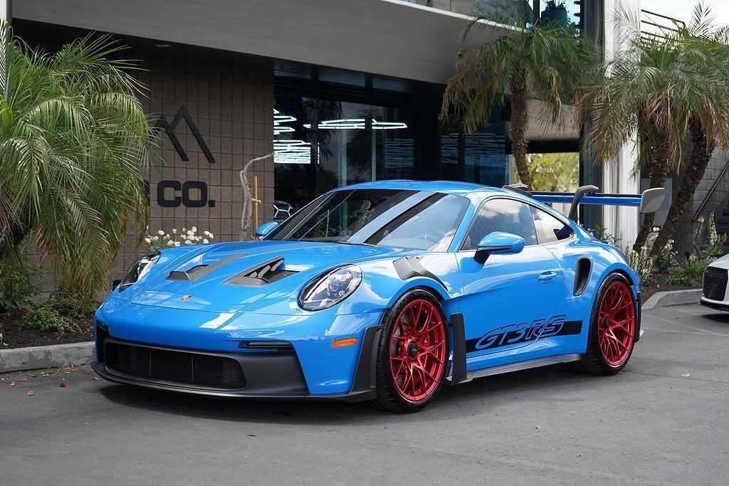 2024 PORSCHE 911