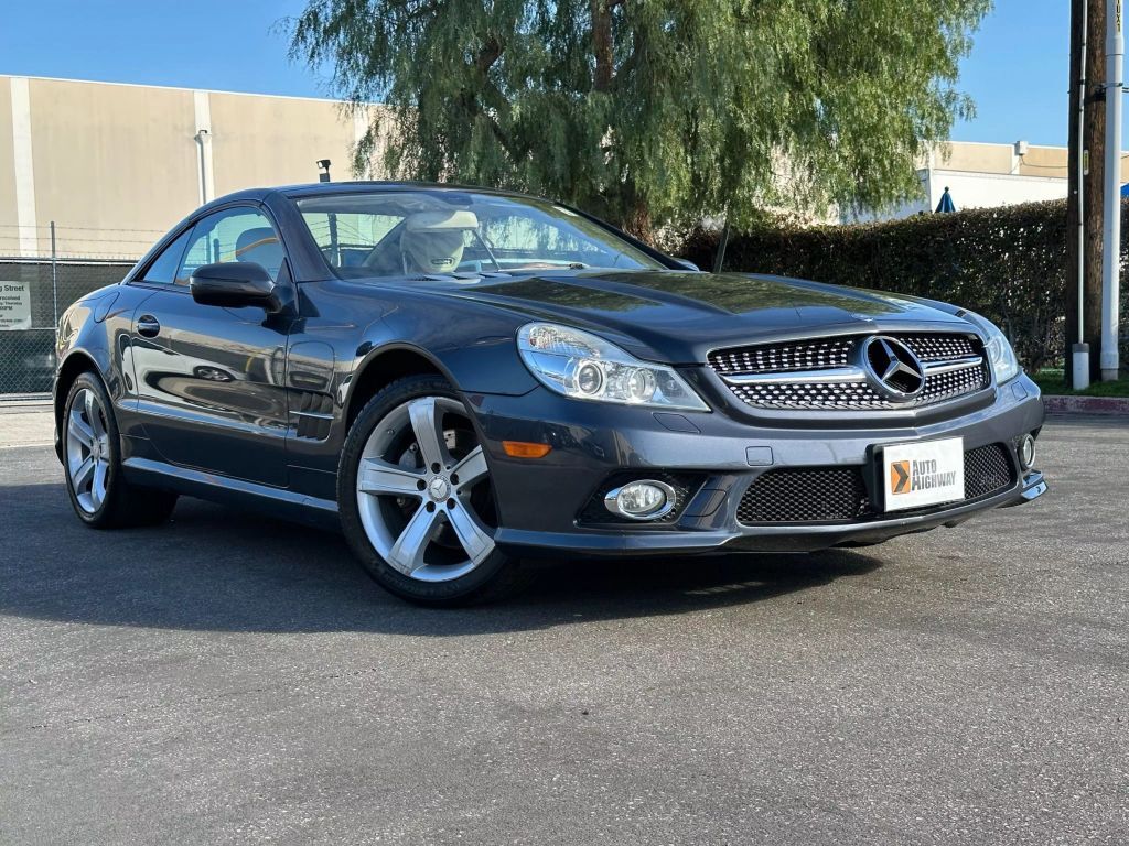 Mercedes-Benz SL-Class