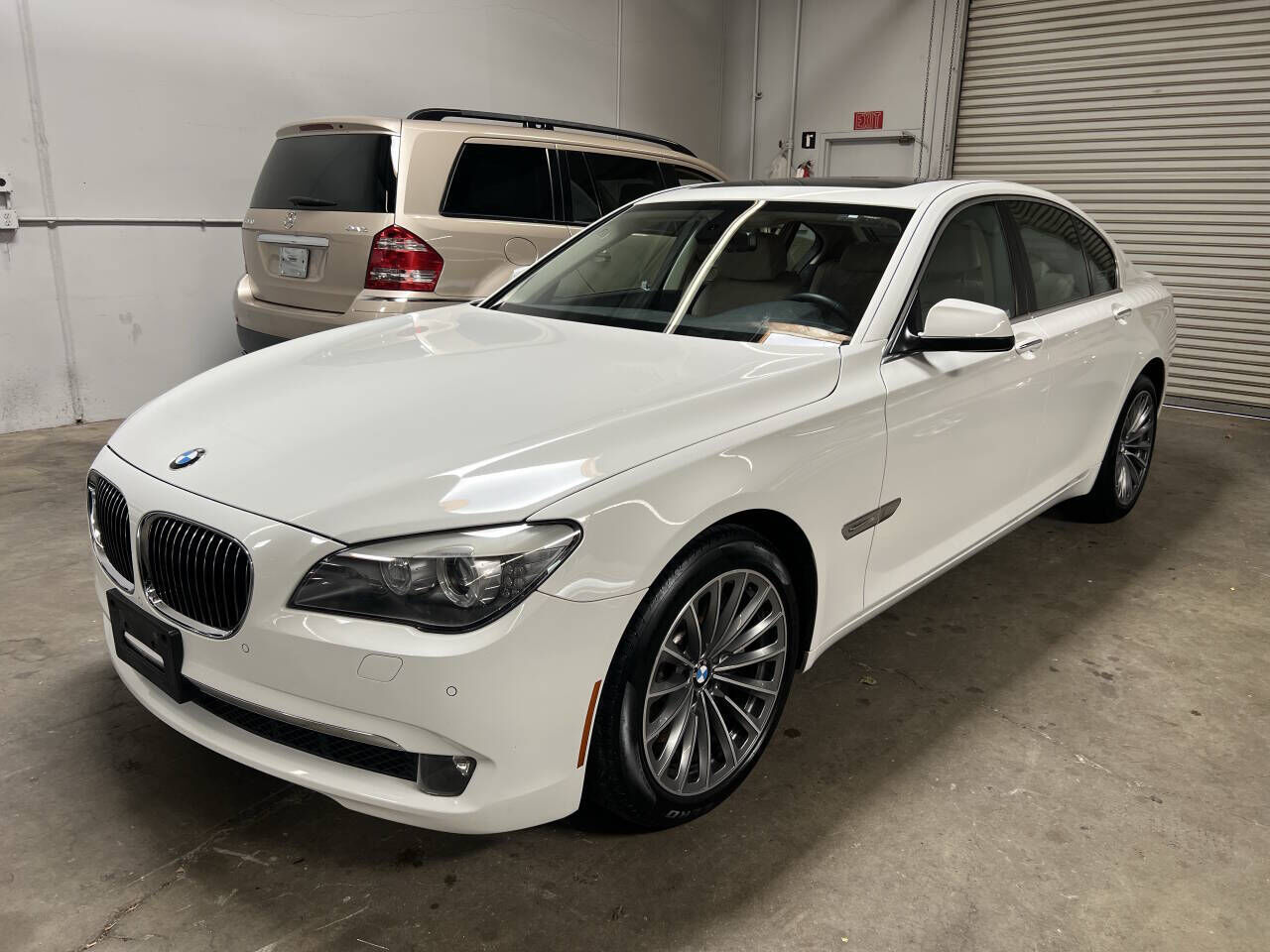 BMW 750i
