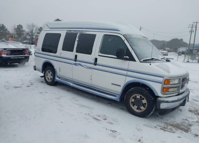 GMC Savana