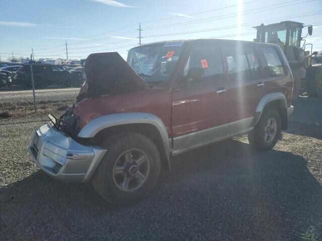 Isuzu Trooper