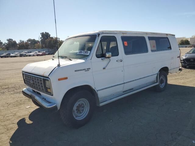 Ford E-350