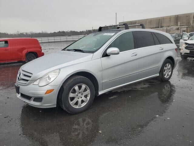 Mercedes-Benz R-Class