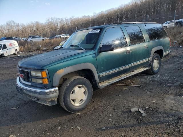 GMC Suburban