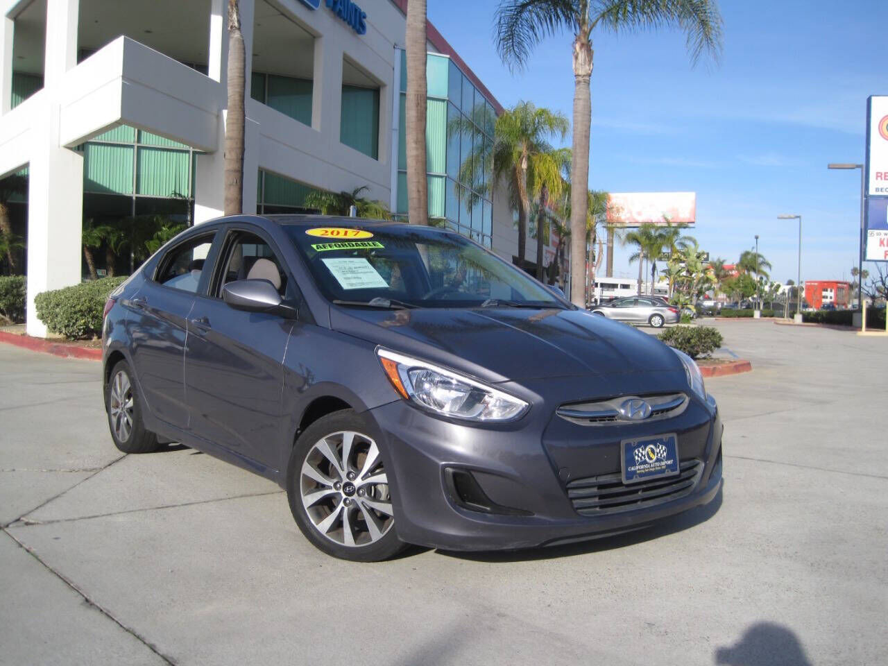 2017 HYUNDAI Accent
