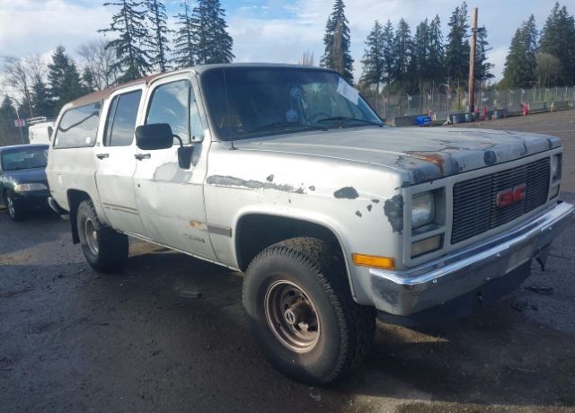 GMC Suburban