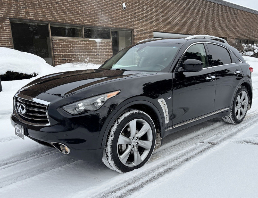 Infiniti QX70