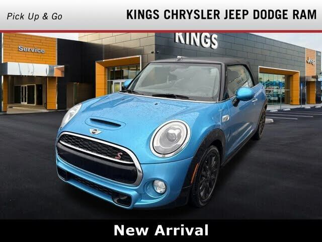 MINI Cooper Convertible