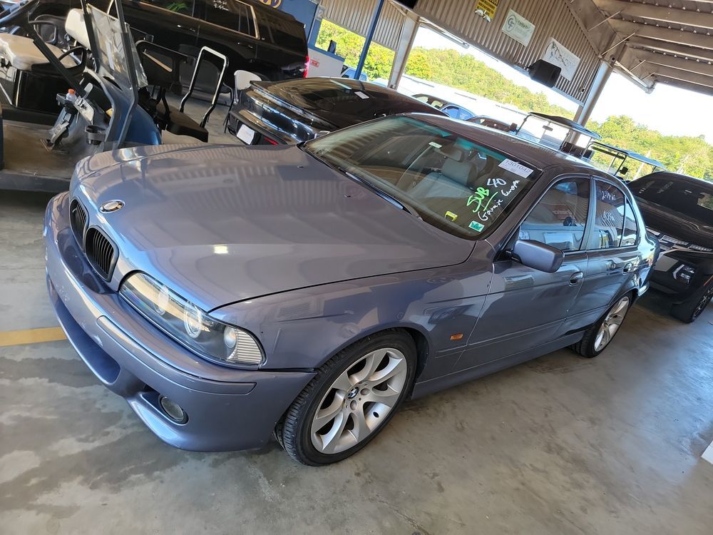 BMW 530i