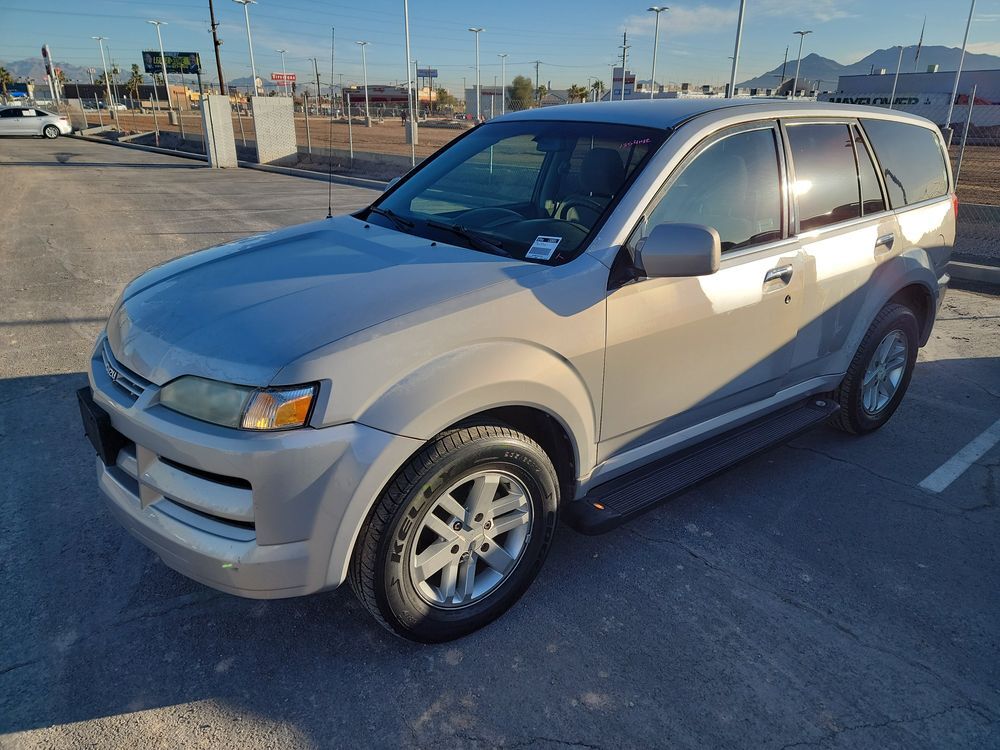 Isuzu Axiom