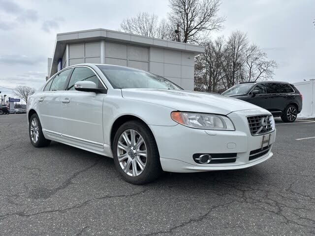 Volvo S80