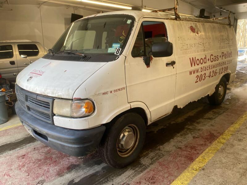 Dodge Ram Van