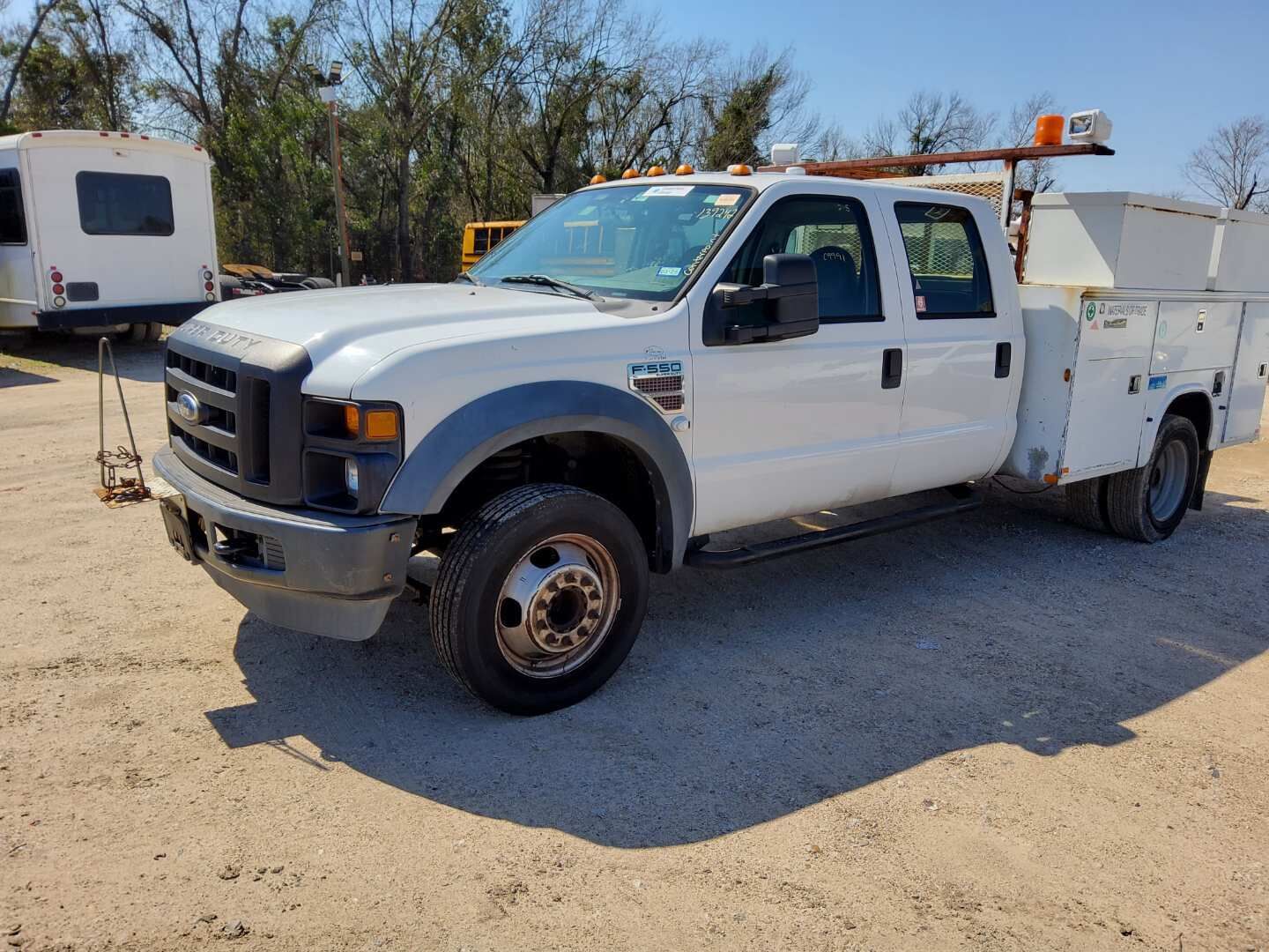 Ford F-550