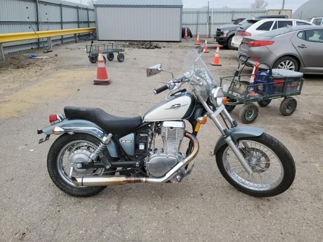 Suzuki LS650L