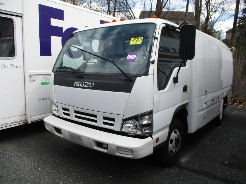 Isuzu NPR