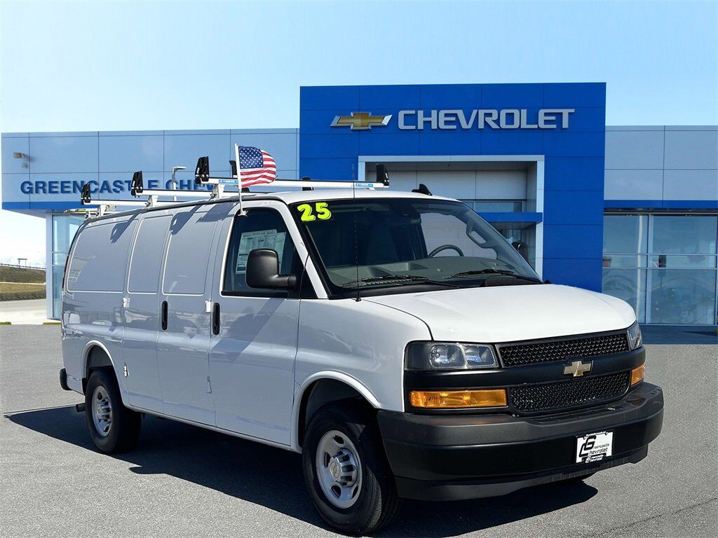 2025 CHEVROLET Express