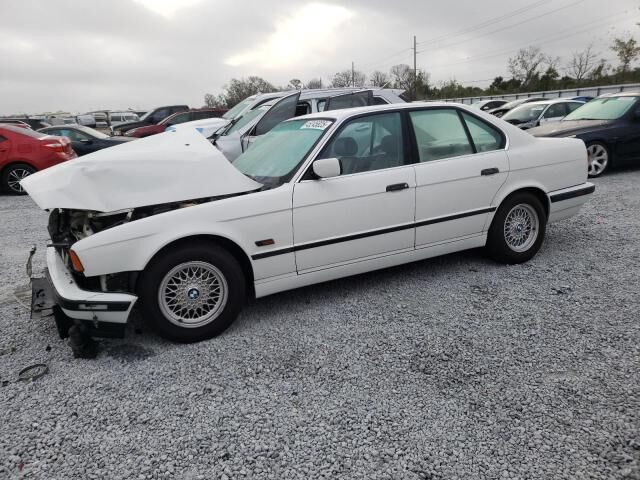 BMW 525i