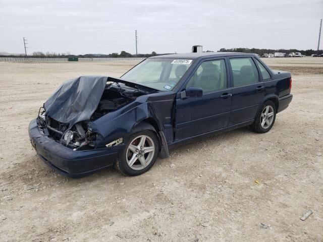 Volvo S70