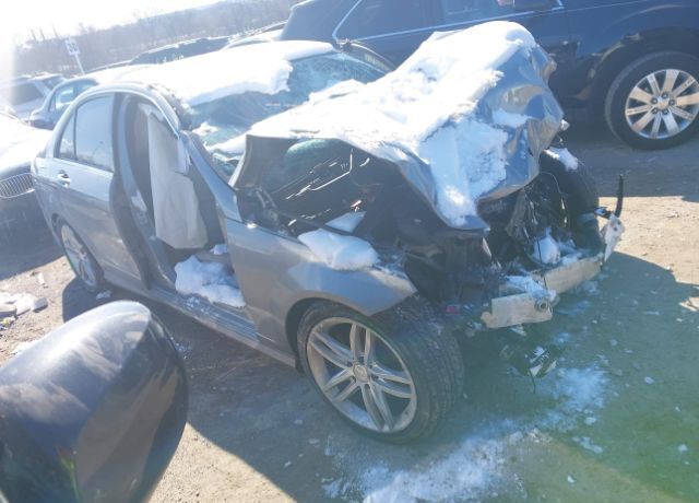 2014 MERCEDES-BENZ C-Class