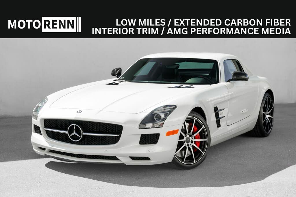 Mercedes-Benz SLS-Class