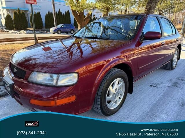 Nissan Maxima