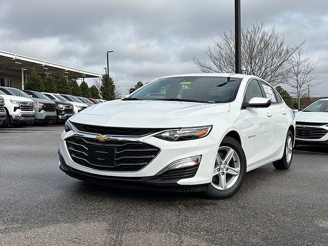 2025 CHEVROLET Malibu